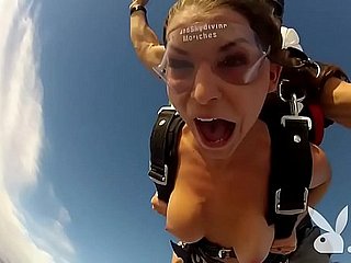 [1280x720] 會員獨家跳傘運動BADASS, Dons Blue-blooded Skydiving  Txxx.com